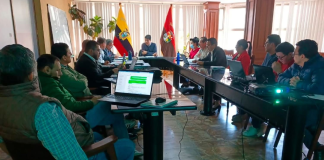 Con la presencia del alcalde Remigio Roldán, concejales y directores municipales, el Concejo Municipal de Alausí desarrolló una sesión ordinaria en la que se analizaron y trataron asuntos fundamentales orientados al fortalecimiento institucional, la planificación financiera y el bienestar de la ciudadanía.