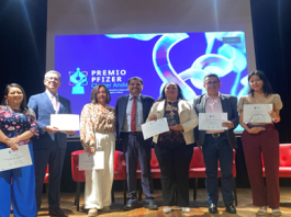 Pfizer anunció oficialmente a las ganadoras ecuatorianas del Premio Pfizer de Periodismo en Salud 2025, un reconocimiento que destaca a profesionales y estudiantes comprometidos con la divulgación científica y la generación de contenido riguroso y accesible sobre salud pública, ciencia e innovación. El anuncio se dio en el marco de PerDebate, el encuentro académico organizado por la Universidad San Francisco de Quito (USFQ).