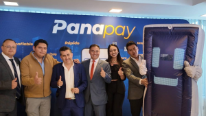 Coonecta lanzó oficialmente PanaPay, una innovadora billetera digital diseñada para transformar el ecosistema de pagos del sistema cooperativo en Ecuador. Este lanzamiento se realizó el 17 de diciembre, con la participación de representantes del Sistema de Cooperativas del país.