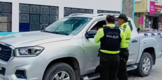 La presencia policial se intensificó en los cantones Chunchi y Alausí durante la última semana, como parte de un despliegue preventivo orientado a contener hechos delictivos y fortalecer el orden público en esta zona del sur de Chimborazo. Los operativos, ejecutados por la Policía Nacional del Ecuador, se concentraron en sectores estratégicos y de alta afluencia ciudadana.
