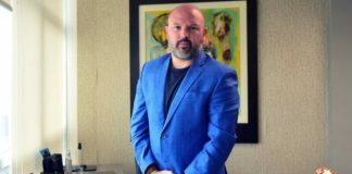 La decisión, tomada en el Consejo de Presidentes reunido este lunes 15 de diciembre, ratifica a una figura importante en la administración del torneo nacional, Miguel Ángel Loor fue reelecto como presidente de la Liga Pro, consolidando un modelo de conducción en el balompié nacional.