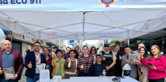 El sistema ECU-911 Riobamba amplió su red de videovigilancia con la incorporación de dos nuevas cámaras, entregadas por los moradores del barrio Bolívar Chiriboga – El Prado, este 7 de enero, como parte de una iniciativa comunitaria orientada a fortalecer la seguridad y la prevención en este sector de la ciudad.