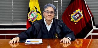 La Corte Nacional de Justicia abrió un nuevo ciclo institucional este jueves 15 de enero de 2026 con la posesión de Marco Rodríguez como presidente encargado y de Alejandro Arteaga como presidente subrogante. Ambos magistrados asumirán de forma temporal la dirección del máximo organismo judicial del país, en medio de un escenario marcado por tensiones internas y cuestionamientos sobre la independencia de la Función Judicial.