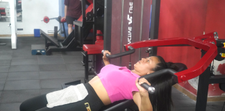 La Prefectura de Chimborazo, a través del Patronato Provincial, presentó a la ciudadanía su gimnasio renovado, un espacio pensado para promover la salud y el bienestar integral mediante instalaciones modernas, áreas funcionales y tarifas accesibles para todos los usuarios.