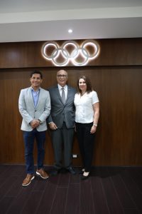 El deporte ecuatoriano atraviesa un momento vulnerable por una crisis institucional que amenaza con retrasar procesos que afectaría directamente al deporte. En este conflicto intervienen el Comité Olímpico Ecuatoriano (COE) y el Viceministerio del Deporte, enfrentados en una pugna administrativa que ya tiene consecuencias visibles en la preparación, el financiamiento y la estabilidad de los deportistas.