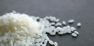 El Gobierno de Colombia publicó el listado de categorías de productos que Ecuador exporta al país vecino que deberán pagar un arancel del 30% al ingresar al mercado colombiano, en medio de una guerra comercial entre ambas naciones.