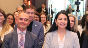 Ecuador concretó una recompra de bonos de deuda externa por hasta USD 3.000 millones, una operación con la que el Estado redujo parte de su deuda que debía pagarse en 2030 y 2035.  Para financiar esta operación, Ecuador emitió el 25 de enero de 2026, USD 4.000 millones en nuevos bonos internacionales, con plazos hasta 2034 y 2039.