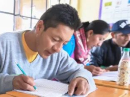 El Ministerio de Educación anunció la apertura del proceso de matriculación para personas jóvenes, adultas y adultas mayores que, por distintas circunstancias, no lograron culminar su Educación General Básica o el Bachillerato. La oferta corresponde a la modalidad semipresencial del Programa para Personas con Escolaridad Inconclusa (PCEI), régimen Sierra–Amazonía, periodo lectivo 2025–2026.