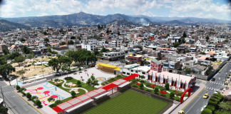 Este lunes 12 de enero arranca la intervención del Parque de los Adolescentes, en el barrio Bellavista de Riobamba. La iniciativa, impulsada por el Municipio de Riobamba a través de la Dirección de Gestión de Desarrollo Social y Humano, con el acompañamiento de un consorcio de organizaciones sociales y técnicas, se presenta como un proyecto para resignificar el espacio público desde una mirada juvenil, inclusiva y participativa.