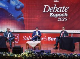 La Escuela Superior Politécnica de Chimborazo (ESPOCH) fue escenario, este lunes 19 de enero de 2026, del debate entre Washington Luna y Napoleón Cadena, candidatos al rectorado de la institución, en una jornada que permitió contrastar visiones sobre el futuro académico, administrativo y científico de la universidad.