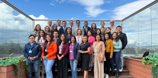 La Universidad Nacional de Chimborazo (Unach) inauguró oficialmente, el 12 de enero de 2026, las Especialidades Médicas en Pediatría e Imagenología, programas de posgrado que se ofertan por primera vez en una universidad de la zona centro del Ecuador, constituyéndose en un hito para la formación especializada de profesionales de la salud y para el fortalecimiento del sistema sanitario regional.