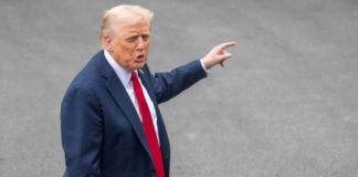 Donald Trump, presidente de Estados Unidos, brindó detalles sobre la operación militar en Venezuela, en la que se atacaron bases militares y se logró la captura del dictador Nicolás Maduro y su esposa Cilia Flores.