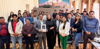 La Universidad Nacional de Chimborazo (UNACH), a través de la Facultad de Ingeniería y la Carrera de Ingeniería Industrial, realizó la entrega oficial de los estudios del proyecto “Asesoramiento en procesos productivos industriales focalizados a las parroquias rurales del cantón Guano, período 2024-2S – 2028-1S” al Gobierno Autónomo Descentralizado (GAD) Municipal de Guano.