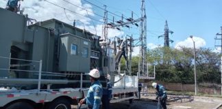 Sigue la guerra comercial entre Ecuador y Colombia. En un comunicado emitido este 22 de enero de 2026, el Ministerio de Energía informó que "en condiciones normales de operación, el sistema eléctrico ecuatoriano cuenta con capacidad suficiente para cubrir de manera autónoma la demanda diaria de energía".