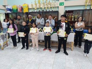 Con el objetivo de impulsar el desarrollo integral de la niñez y juventud del cantón, el alcalde Luis Escobar inauguró oficialmente la Casa Deportiva de la Juventud, un nuevo espacio destinado a la práctica deportiva y la formación en valores.