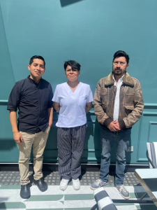 En una ciudad donde la oferta gastronómica suele repetirse, Geltokia se posiciona como una propuesta diferente en Riobamba: un restaurante que combina cocina fusión mediterránea–ecuatoriana con una historia de migración y retorno. El proyecto es impulsado por Paola Alexandra Vergara Santos, riobambeña que, tras más de 25 años en España y luego del impacto de la pandemia, decidió volver al país para emprender nuevamente desde cero.