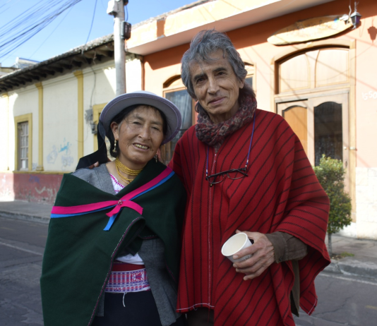 La Casa de la Cultura Ecuatoriana Benjamín Carrión, Núcleo de Chimborazo, designó oficialmente a Jorge Sánchez y Elena Coro como Yaya Carnaval y Mama Shalva 2026, respectivamente, en un acto ceremonial que marcó el inicio de la agenda del Sisay Pacha Raymi, Carnavales Chimborazo 2026, una de las celebraciones culturales más representativas de la provincia.