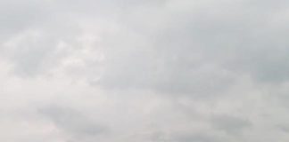 En un hecho de alta conmoción, individuos que se hicieron pasar por agentes de la Policía ingresaron a una vivienda particular ubicada en el sector de San Bartolomé, parroquia Pastocalle, en Cotopaxi donde perpetraron un asalto y sustrajeron más de 70 mil dólares que formaban parte de una caja de ahorros comunitaria.