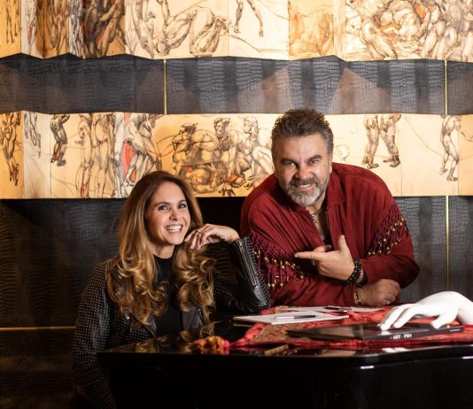 Dos íconos indiscutidos de la música en español llegan a Ecuador para protagonizar una experiencia única. Lucero y Mijares presentan su exitosa gira internacional “Hasta que se nos hizo”, con dos fechas imperdibles: el 4 de marzo en Quito, en el Coliseo Rumiñahui, y el 7 de marzo en Guayaquil, en el Coliseo Voltaire Paladines Polo. En ambas fechas los conciertos estarán preparados para resguardar la seguridad de los asistentes desde el momento de la llegada a cada recinto y de su retirada.